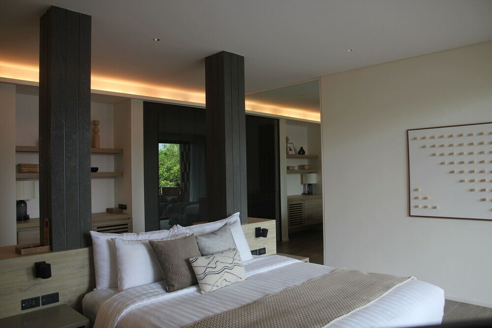 Фото Villa de Time - The Capacious Luxury Pool Villa