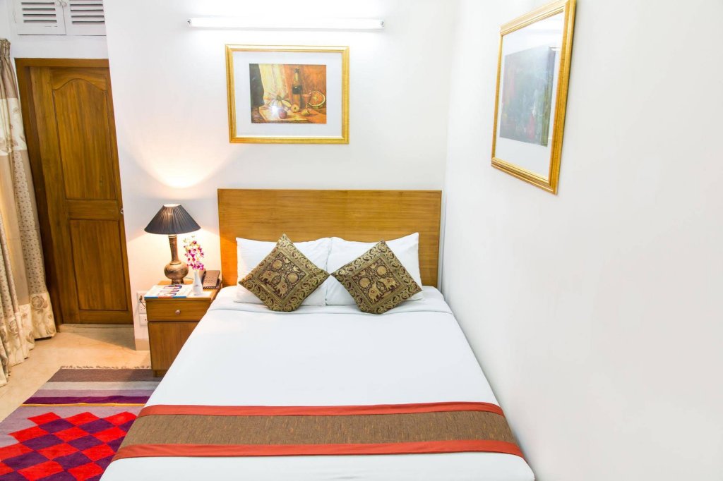 Фото Hotel Dhaka Garden Inn