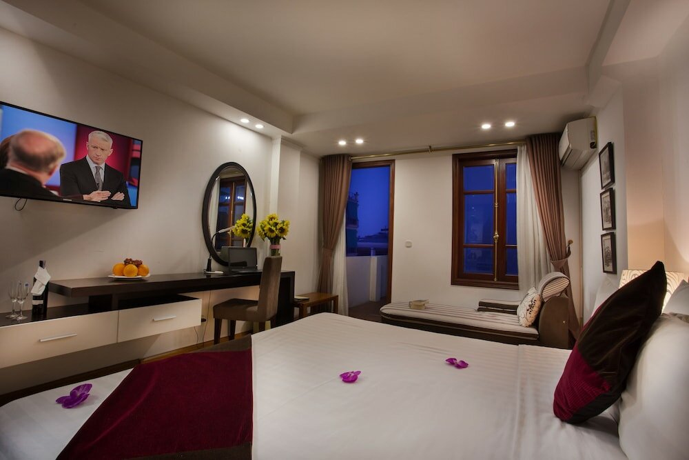 Фото Parklane Hanoi Hotel
