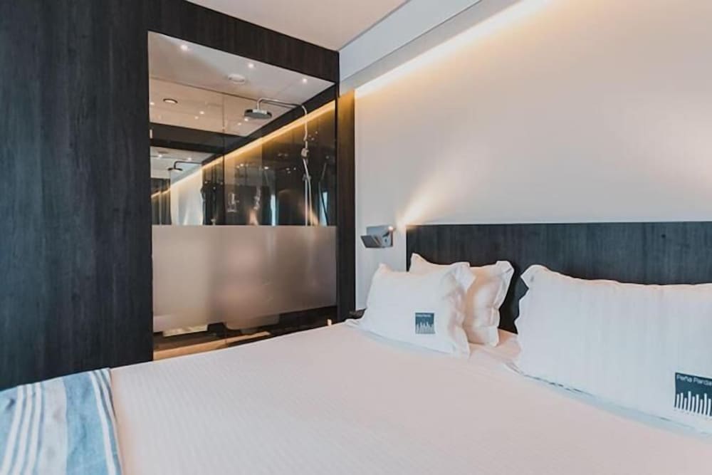 Фото H. Boutique Peña Parda