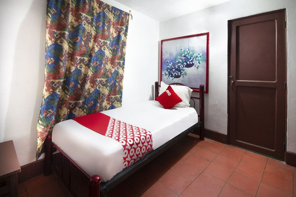 Фото Oyo Hotel Brazil, Guadalajara, Estadio Jalisco