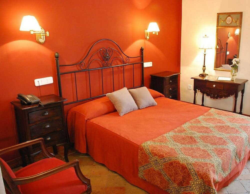 Фото Hotel Alvar Fañez