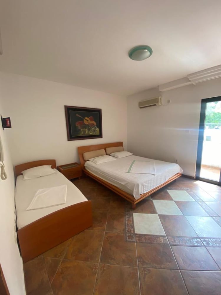 Фото Villa Lutovac