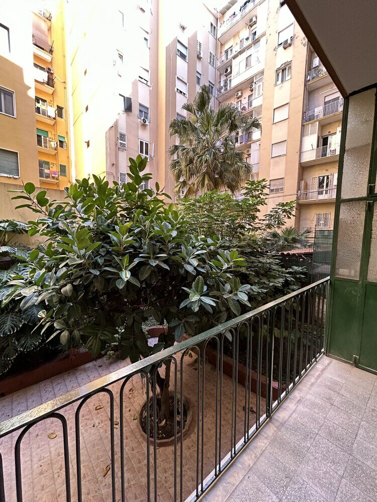 Фото Vomero Suite and deluxe room