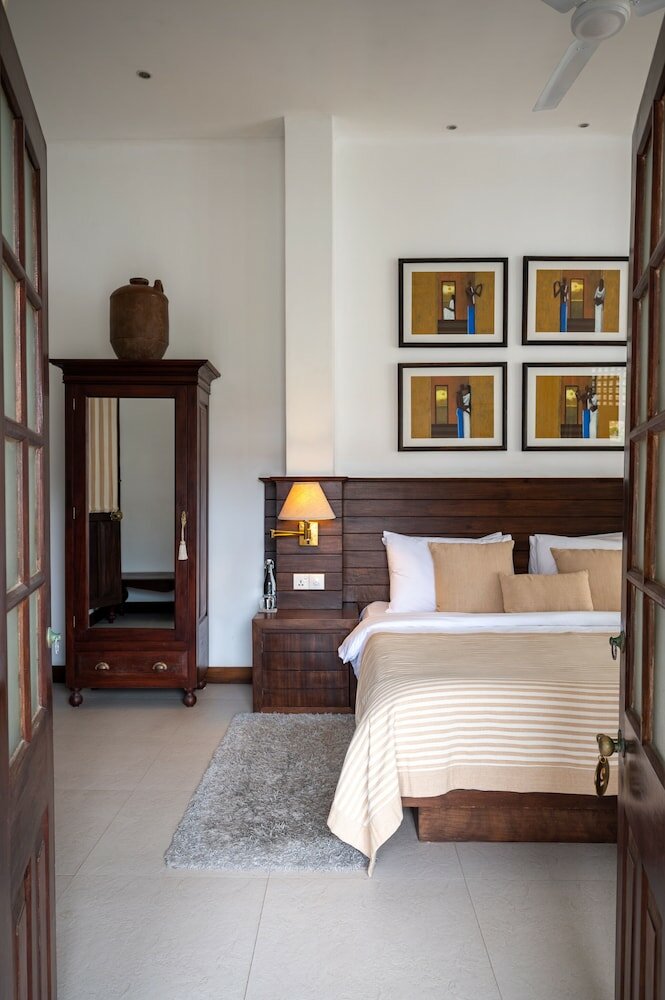 Фото 42 Lighthouse Street