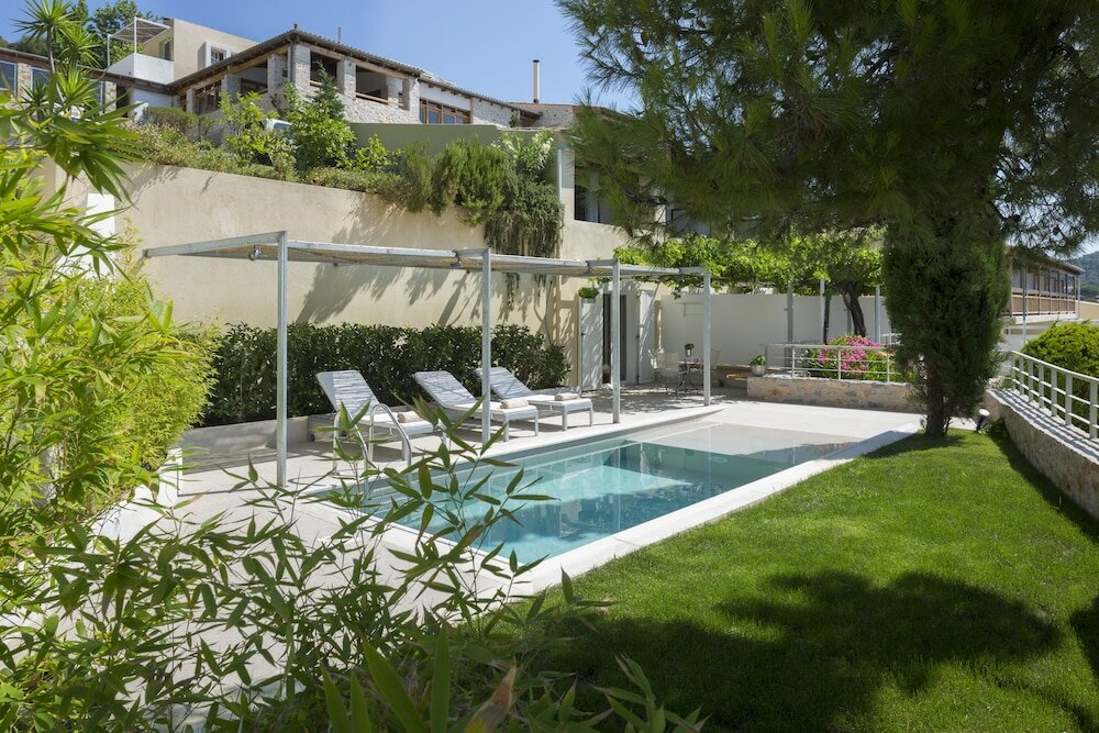 Фото Отель Atrium