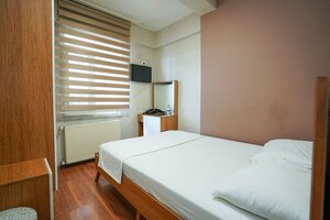 İpek Hotel (Balıkesir, Karesi, Eski Kuyumcular Mah., Milli Kuvvetler Cad., 4/A), hotel