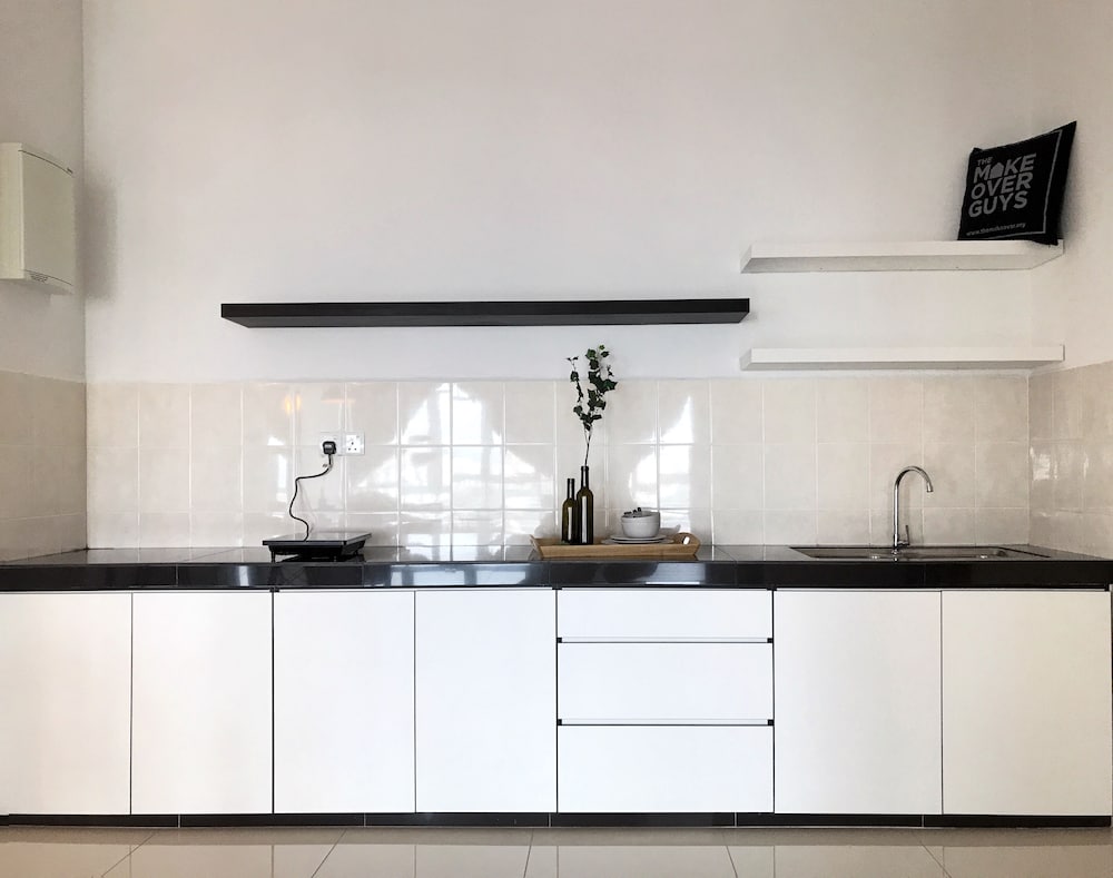 Фото Boulevard Service Suites at Jln Kuching