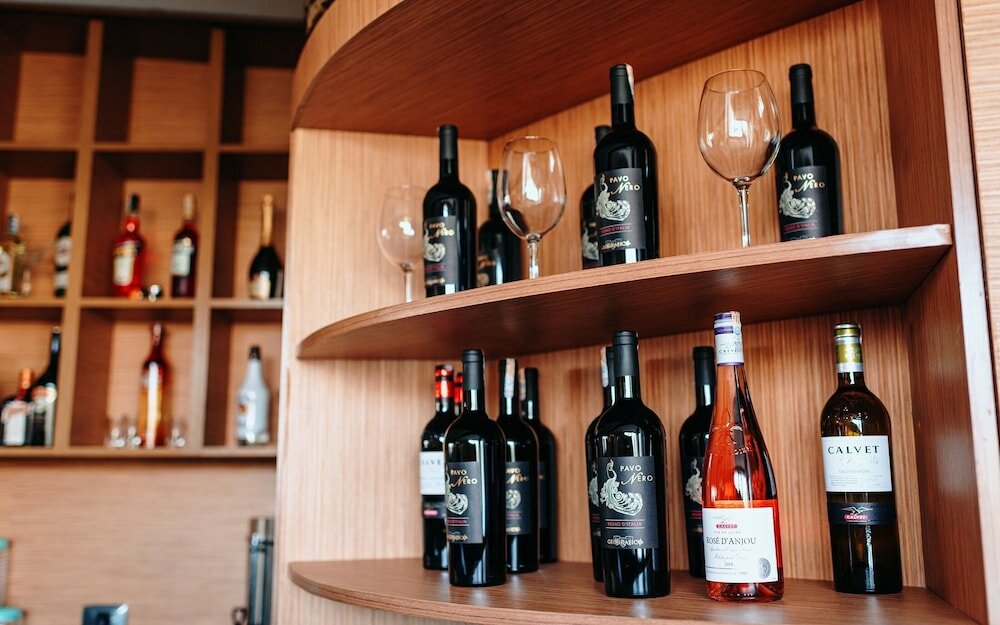 Фото Bayil Breeze Hotel