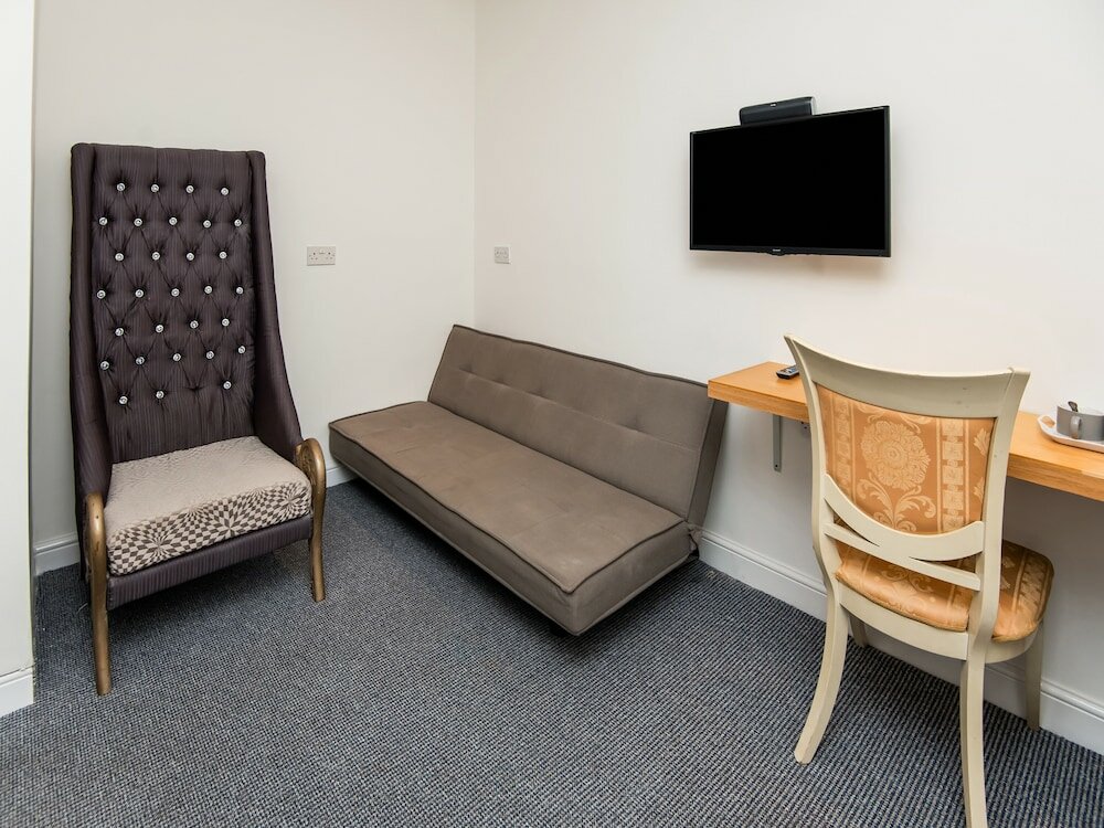 Фото Oyo Vale Lodge