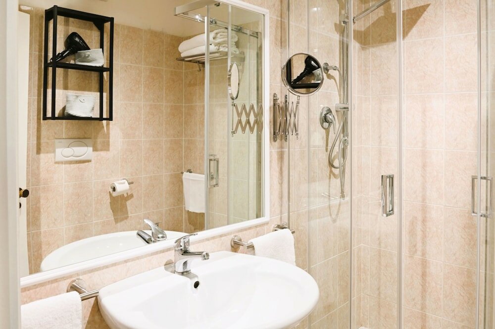 Фото B & B in Barga breakfast included