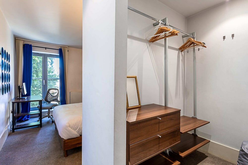 Фото Holborn Flat With Green Views