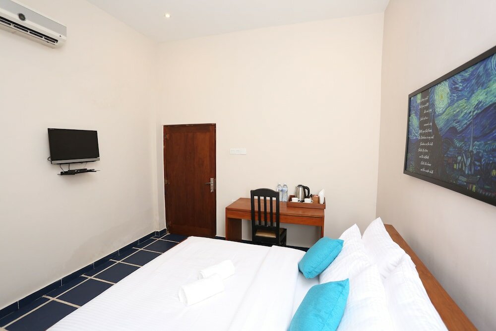 Фото Boots Travelers Lodge