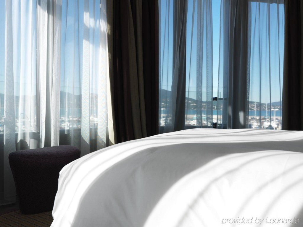 Фото Hotel de Paris Saint Tropez