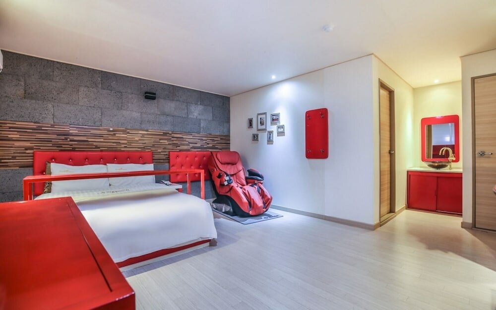 Фото Nonsan Mountain Hotel