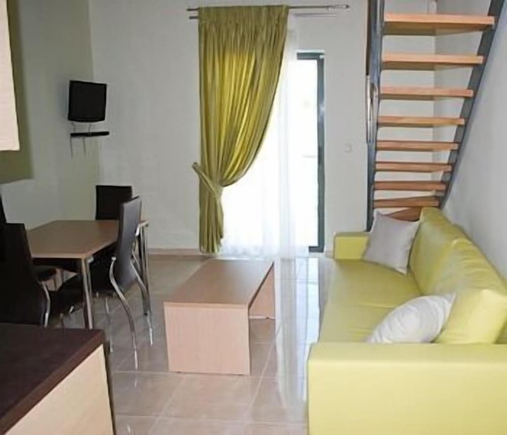 Фото Hotel Eleana