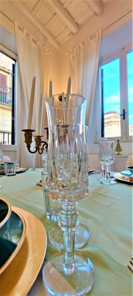 Фото Monserrato Apartment