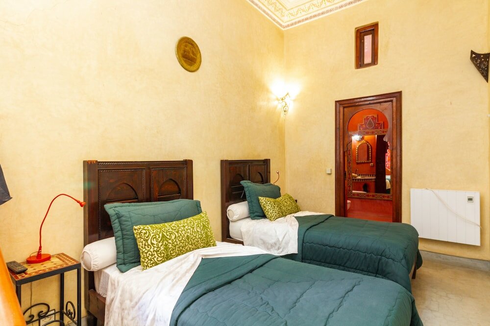 Фото Riad Le Dromadaire Bleu by Weekome