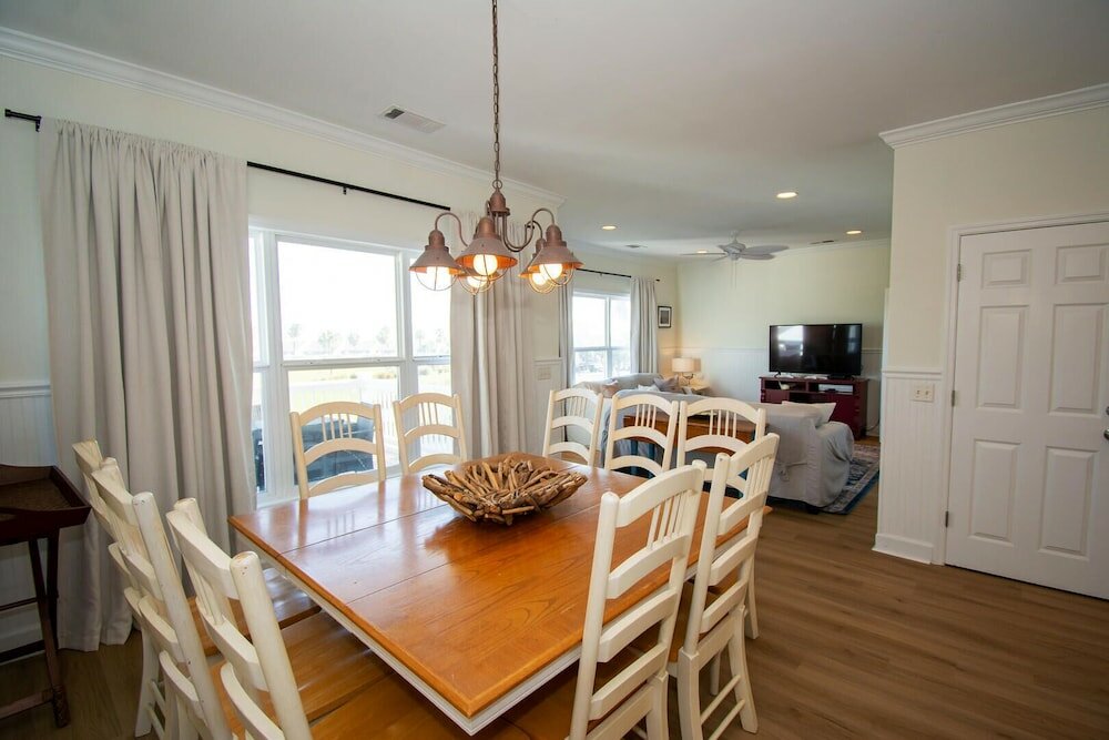 Фото 326 Ocean Point Drive