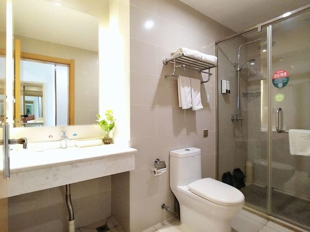 Фото GreenTree Inn Baoji Fengxiang Donghu Business Hotel