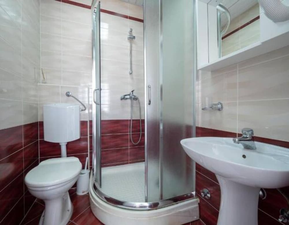 Фото Mediterranean Guest House Balkan