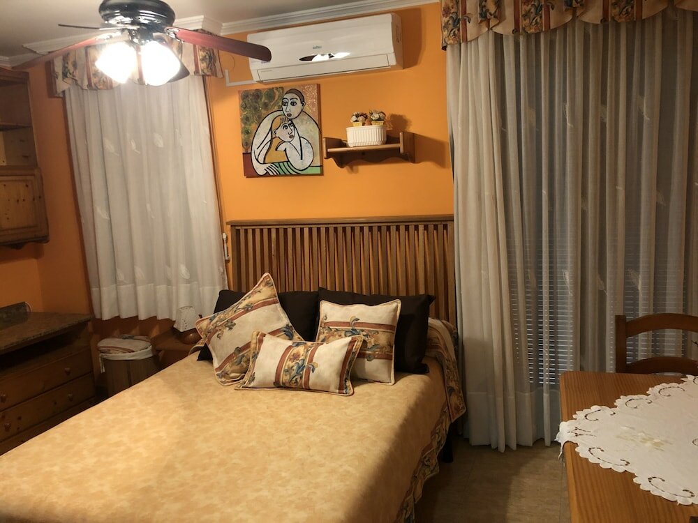 Фото Pensión Restaurante Chiki