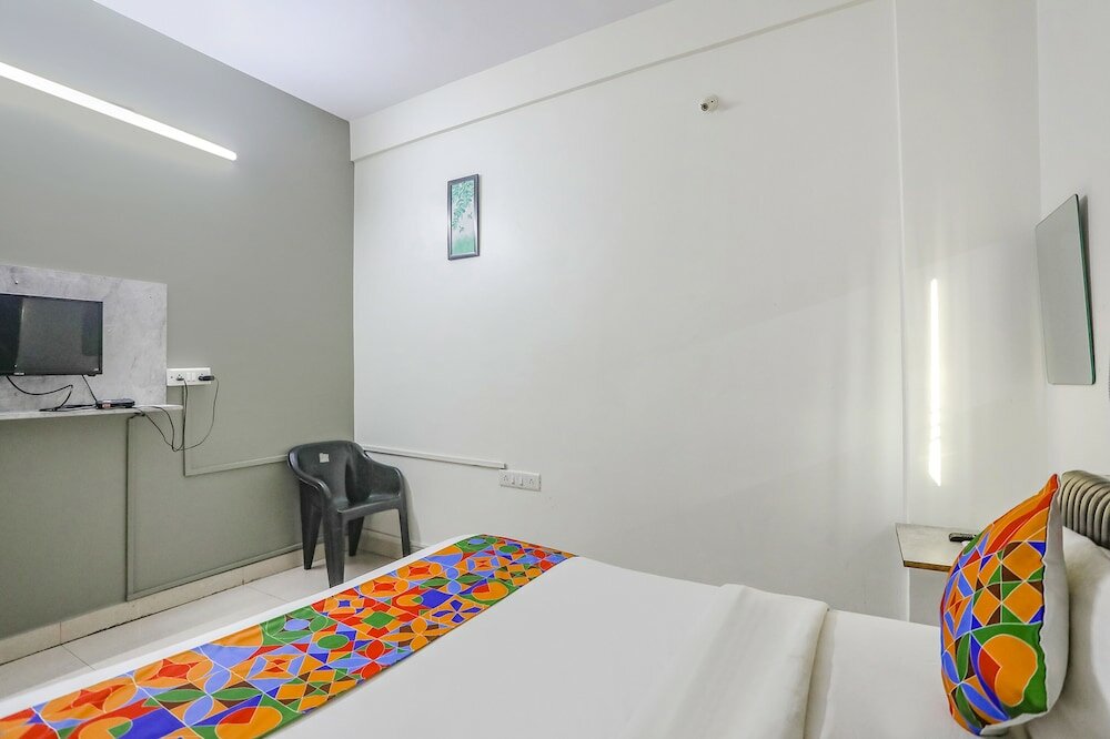 Фото Fabhotel Elite Homes