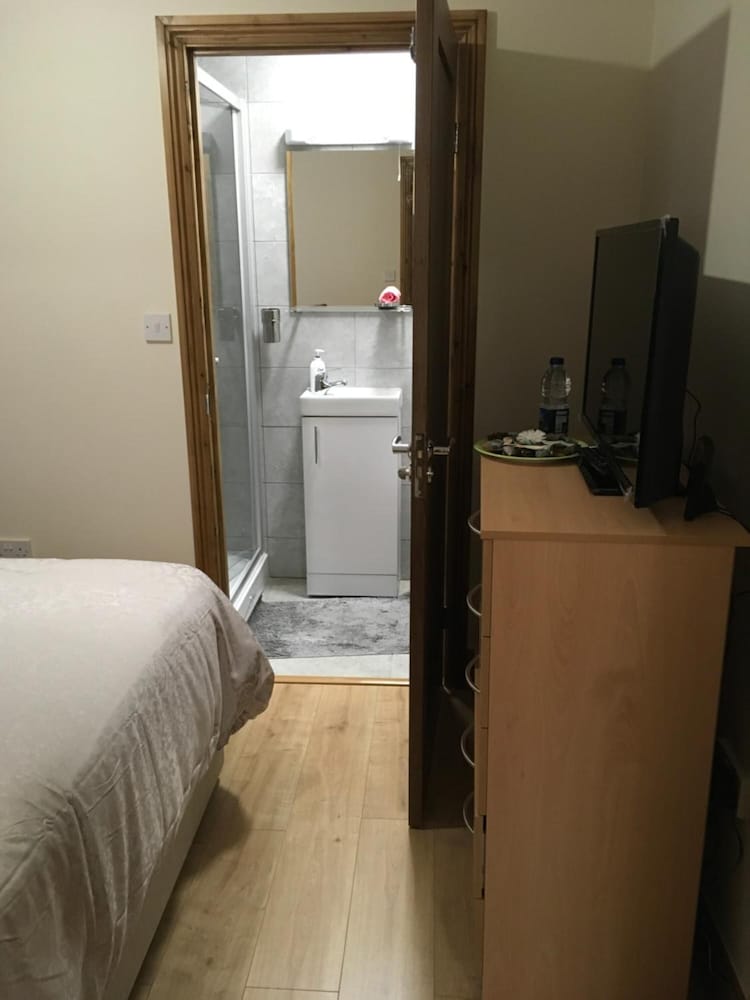 Фото Oxford City Guest House