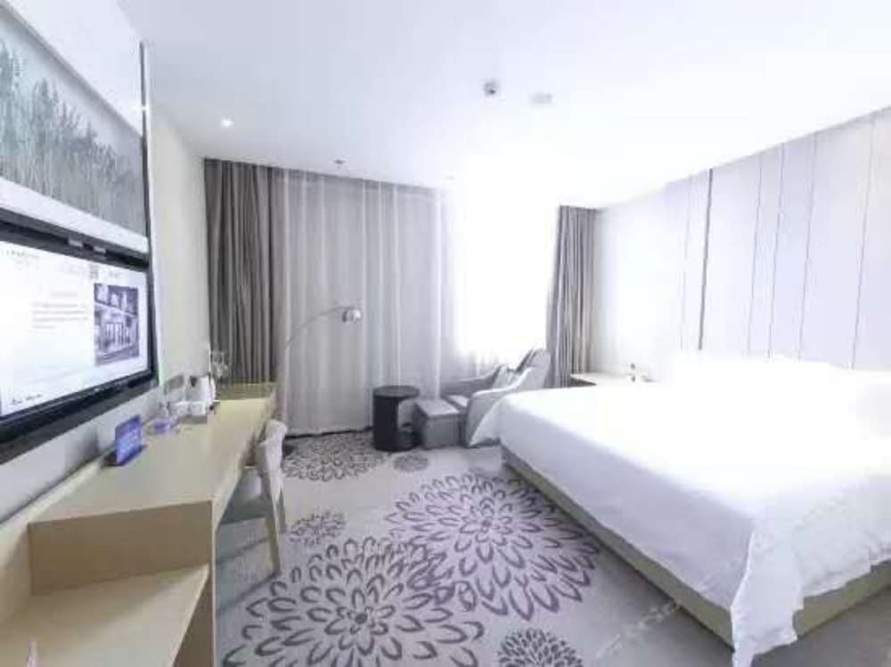 Фото Lavande Hotel Shunyi Metro Station