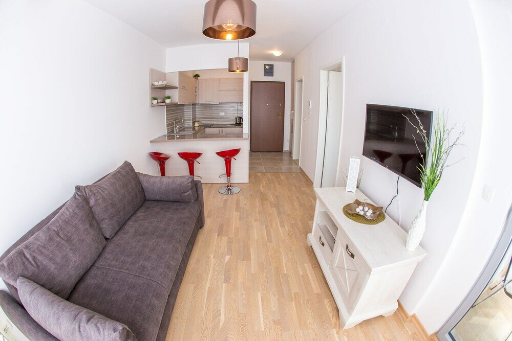 Фото Natasha Sea View Apartment