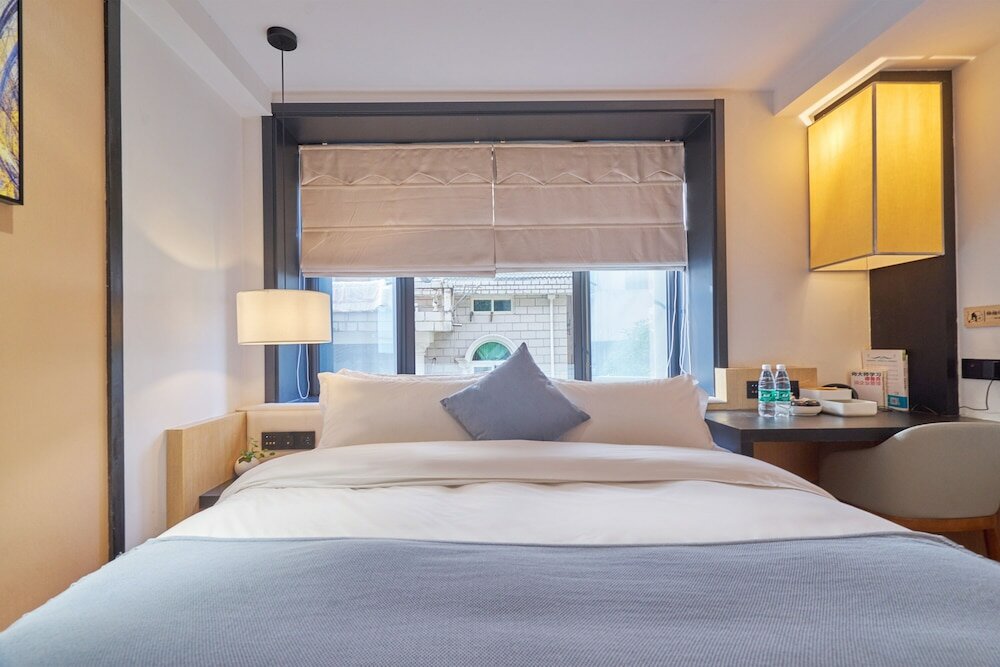 Фото Wuhua Xingxiang Shanfang Hotel