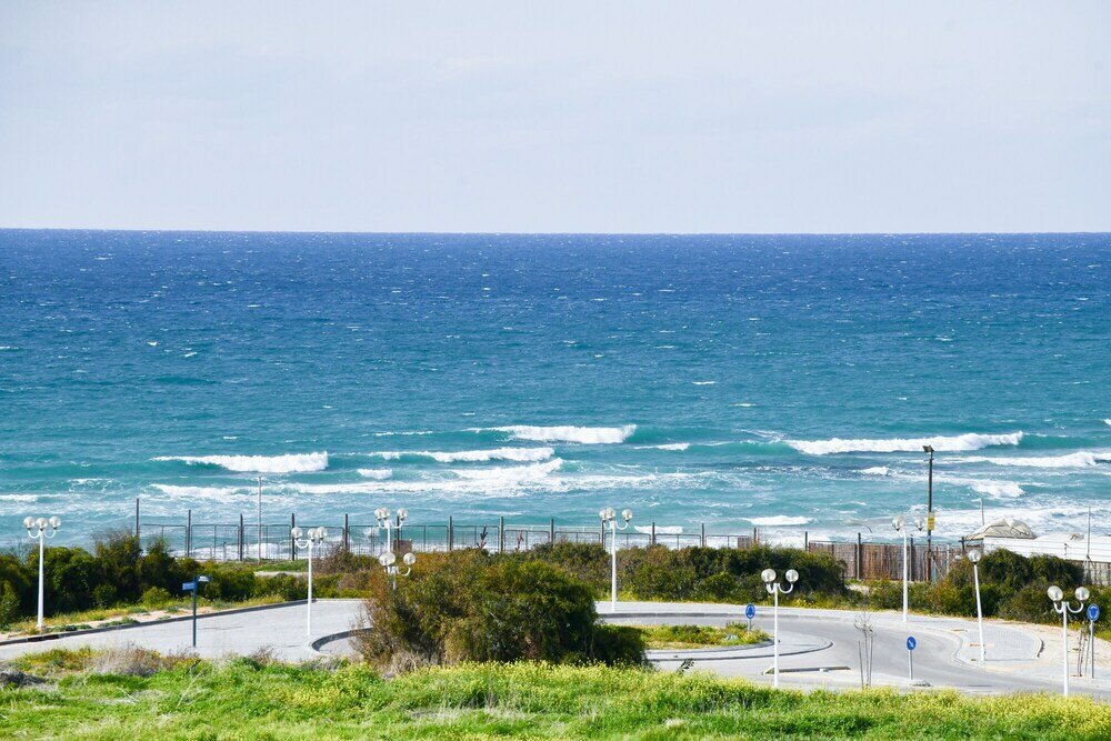 Фото High Class 6br Achziv apartment