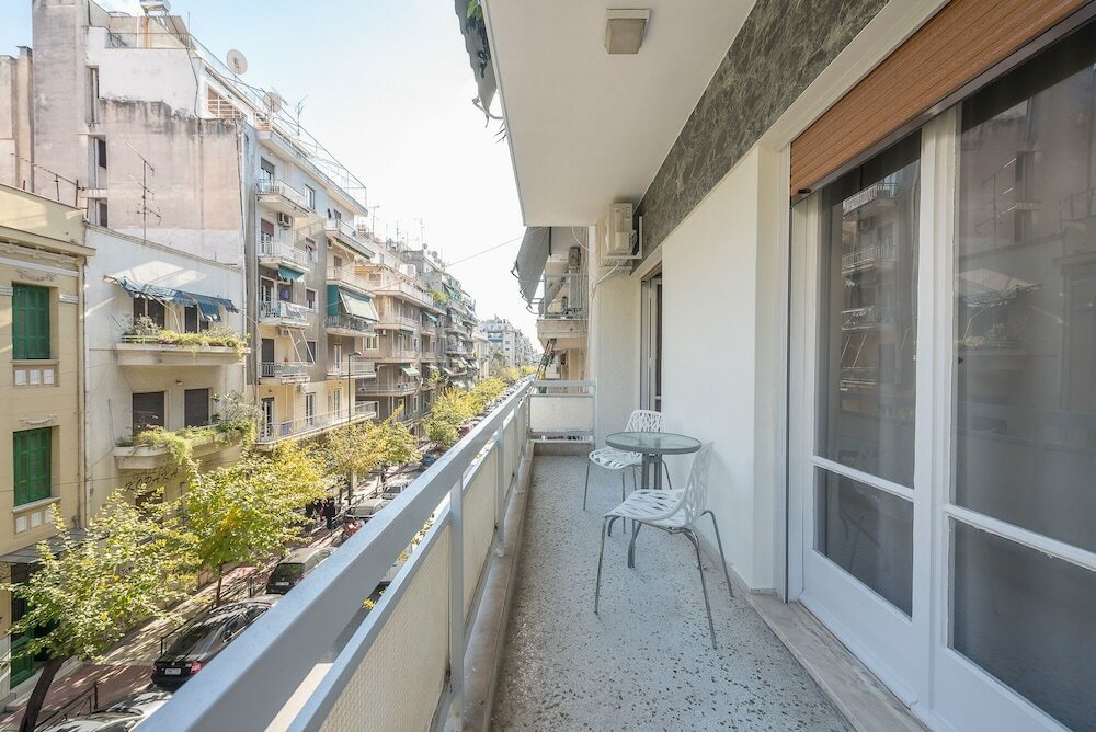 Фото Victoria Diamond Suites Apartments