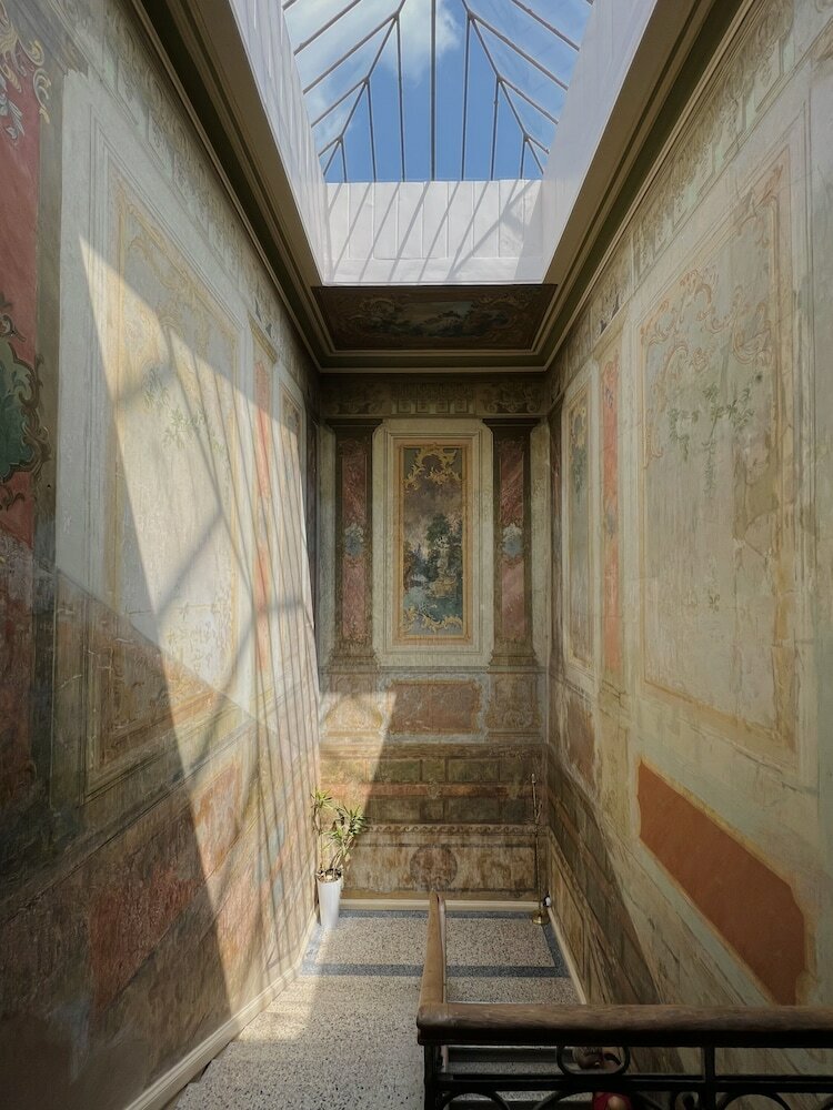 Фото Unfound Door