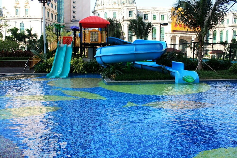 Фото Hawaii Hotel