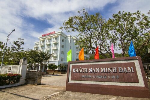 Гостиница Minh Dam Hotel & Restaurant