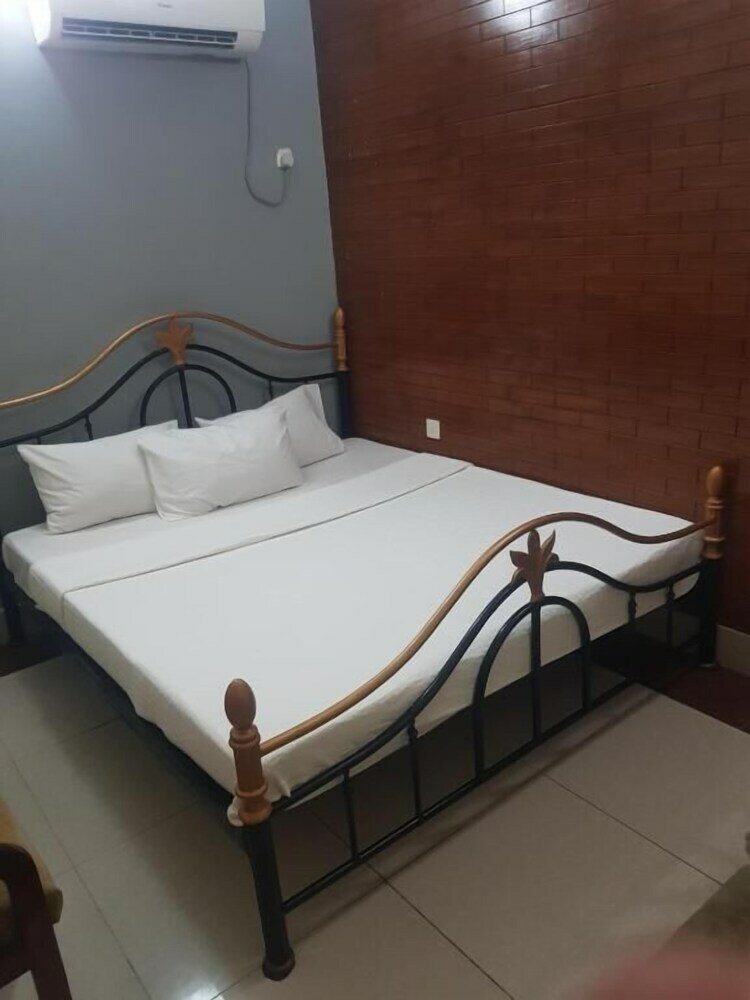 Фото Crown Castle Peshawar