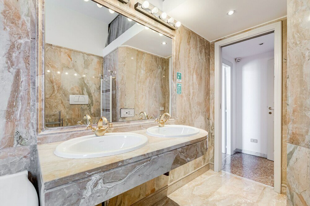 Фото Giulio Cesare Vatican Apartment