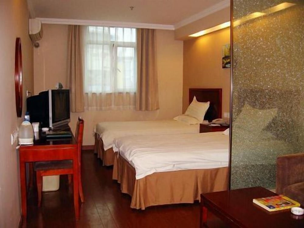 Hotel Green Tree Inn Zhenjiang Zhongyang Street Rt-mart, Zhenjiang, photo