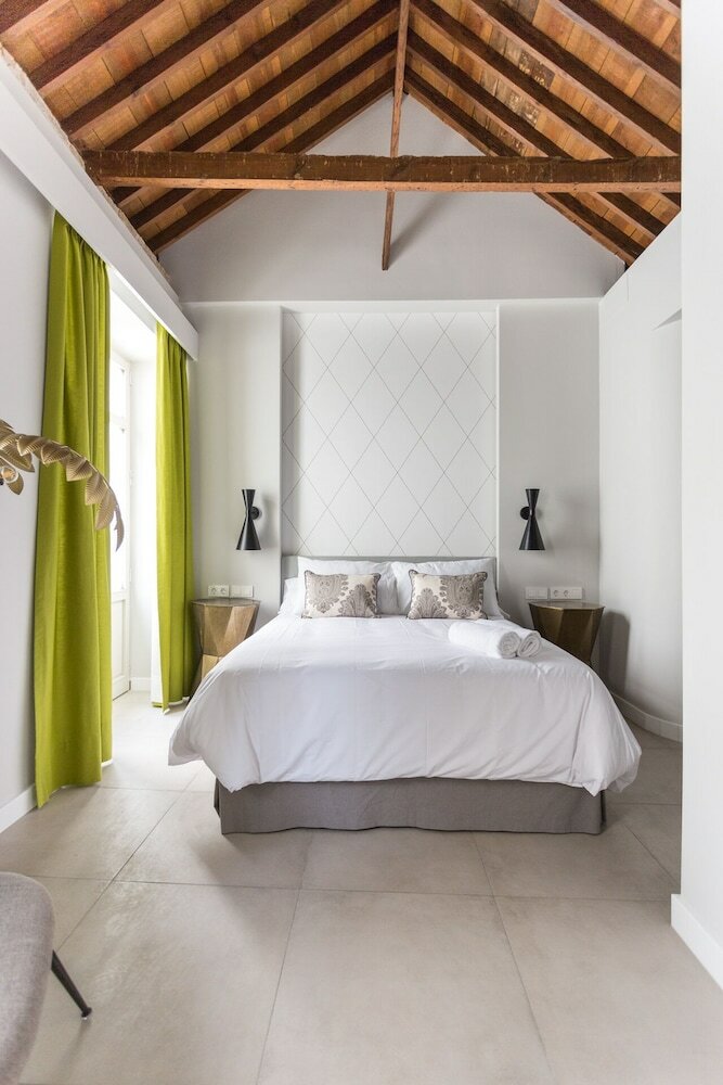 Фото Weys Home Suites