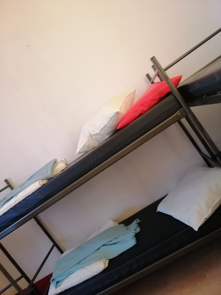 Фото The Studenthostel Utrecht