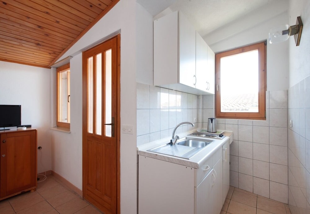 Фото Ante M - 100 m From Beach - C3