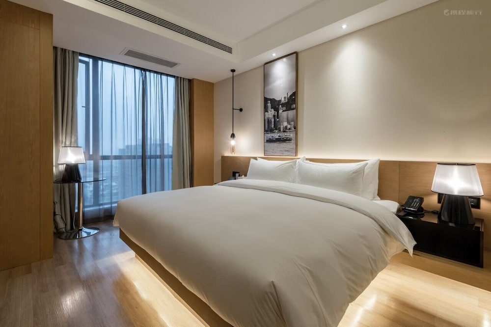 Фото Quality Hotel Chengdu