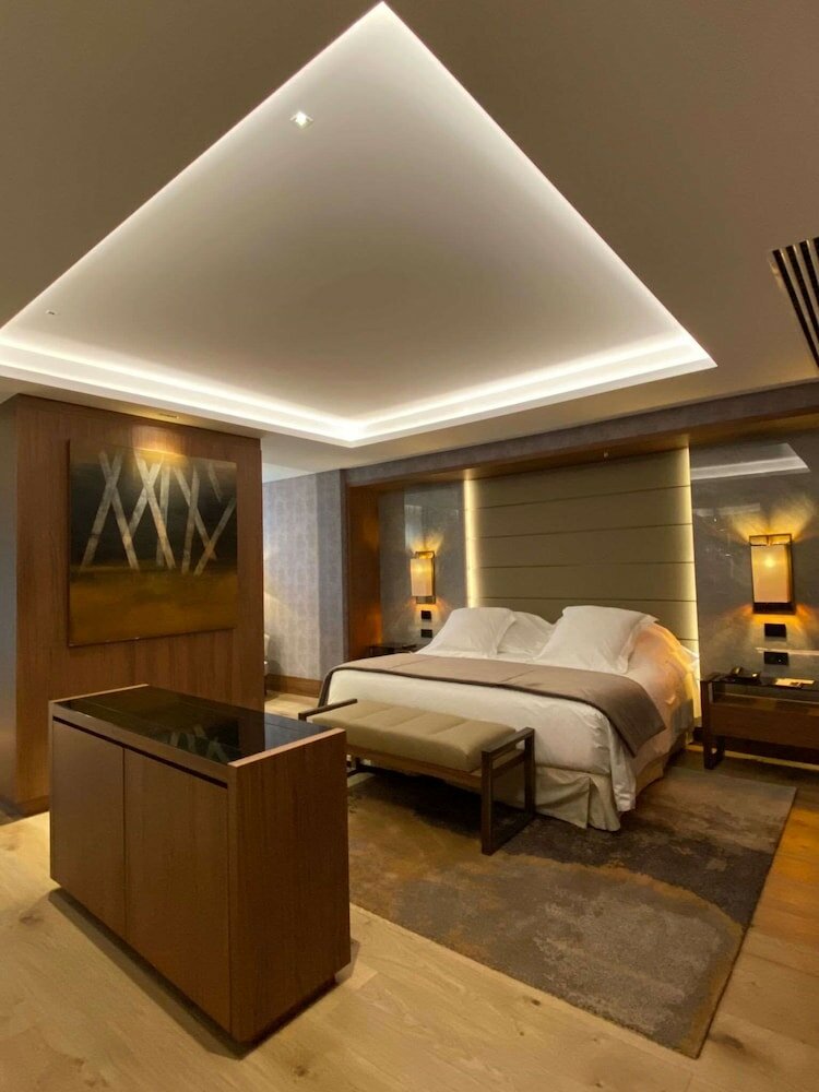 Фото Wellington Hotel & SPA Madrid