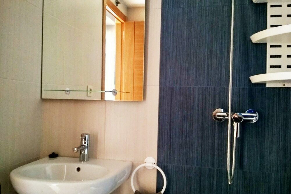 Фото Apartamentos Barreiros 3000