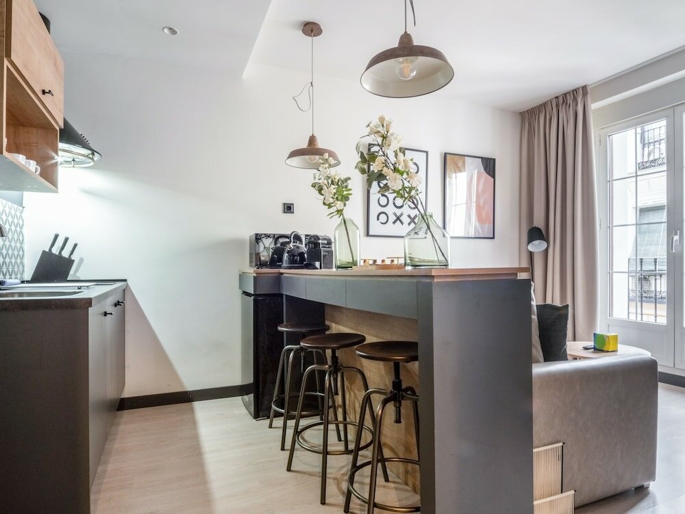 Фото Limehome Madrid Calle de la Madera