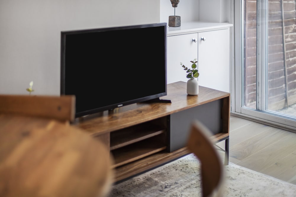 Фото The Neasden Villas