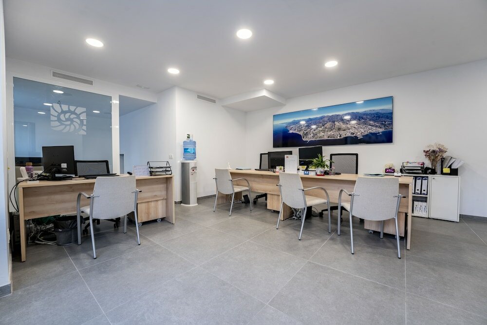 Фото Aqua Apartments Bellamar Marbella