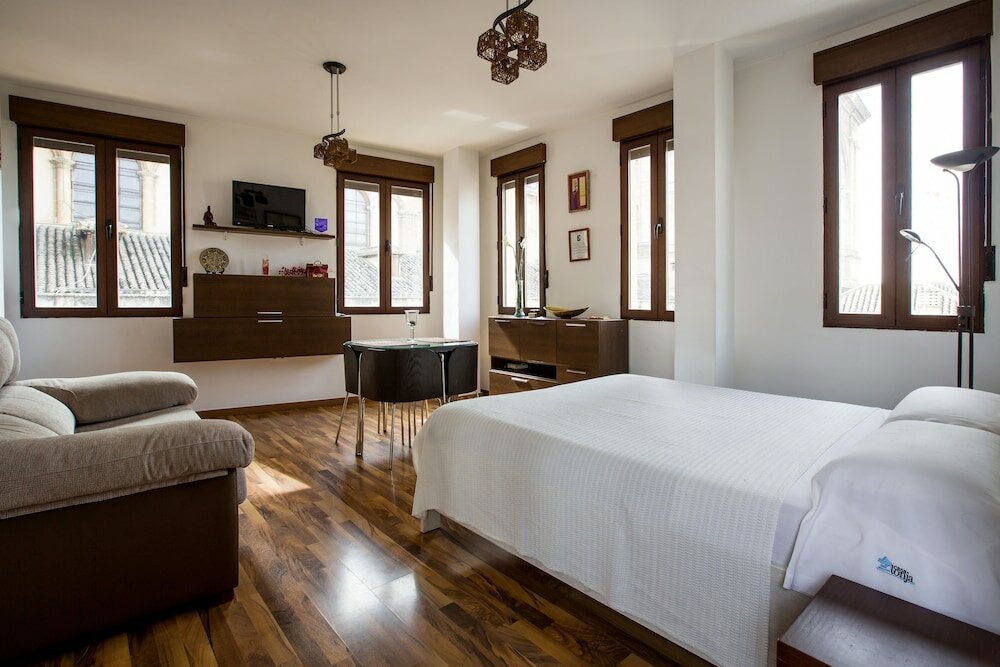 Фото Apartamentos Casa de la Lonja