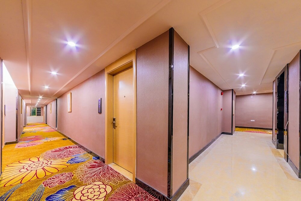 Фото Borrman Hotel Guangzhou Airport